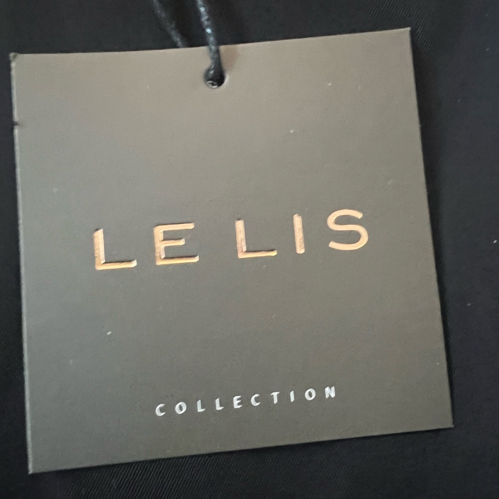 Le Lis Black Skirt with Silver Accents NEW WITH TAGS - Picture 5 of 7